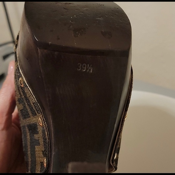 Fendi Zucca Platform Heels - Picture 11 of 11